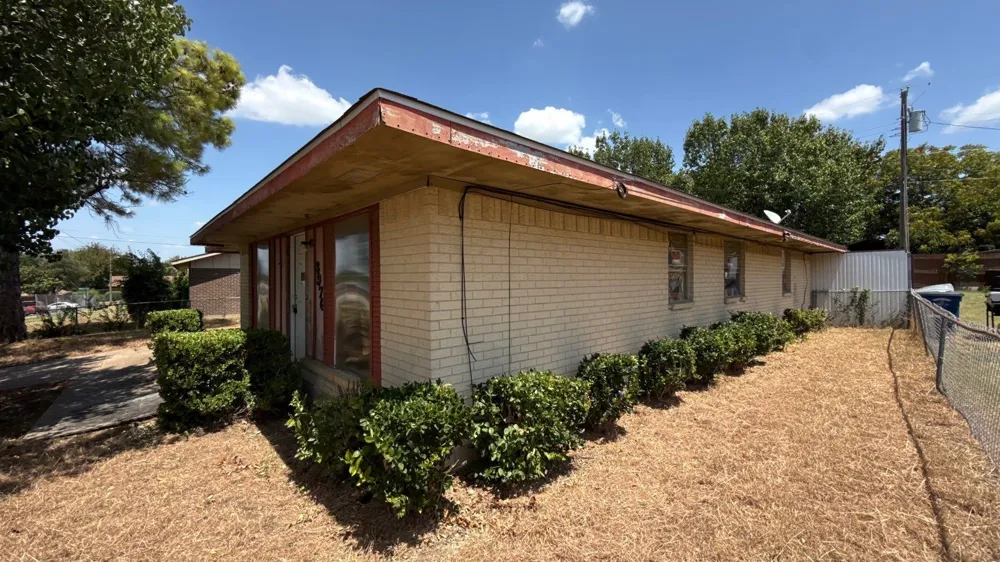 3976 Avocado Drive Dallas, TX 75241
