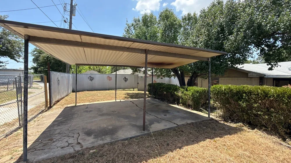 3976 Avocado Drive Dallas, TX 75241