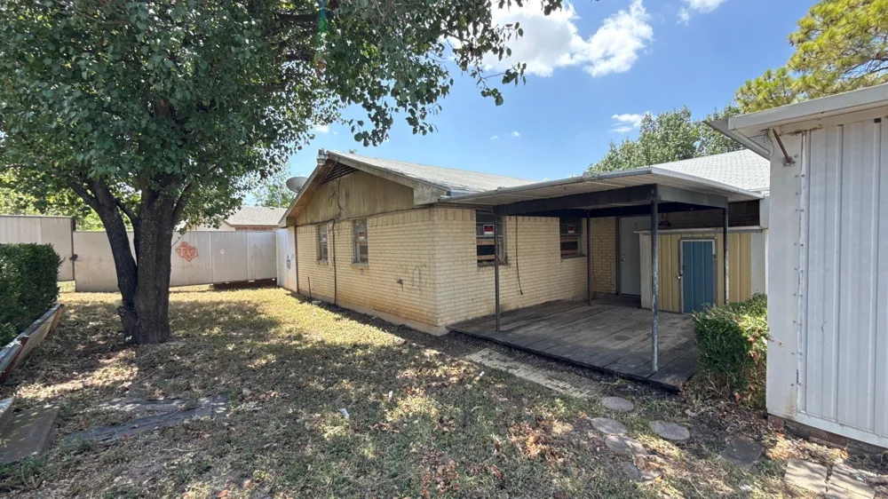 3976 Avocado Drive Dallas, TX 75241
