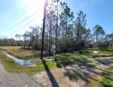 10175 River Drive