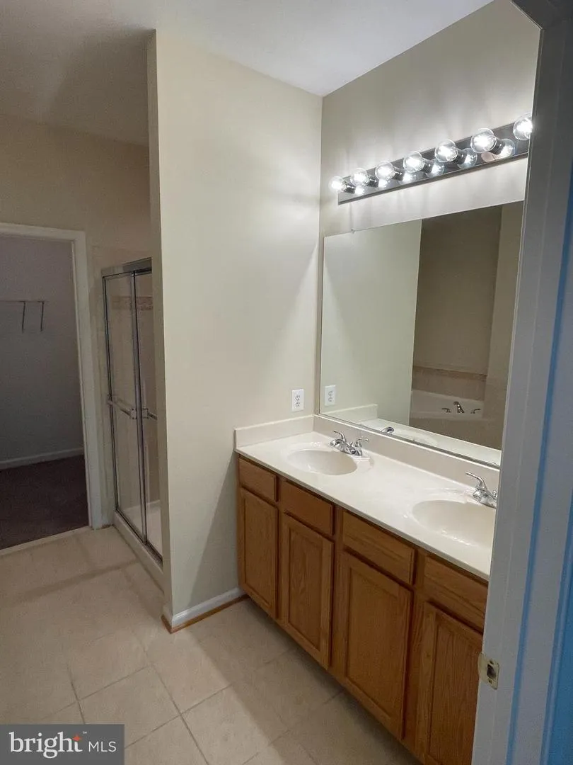 8819 ENDLESS OCEAN WAY #12 Columbia, MD 21045