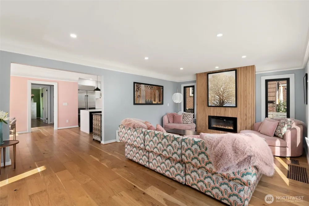 3302 E Pine Street Seattle, WA 98122