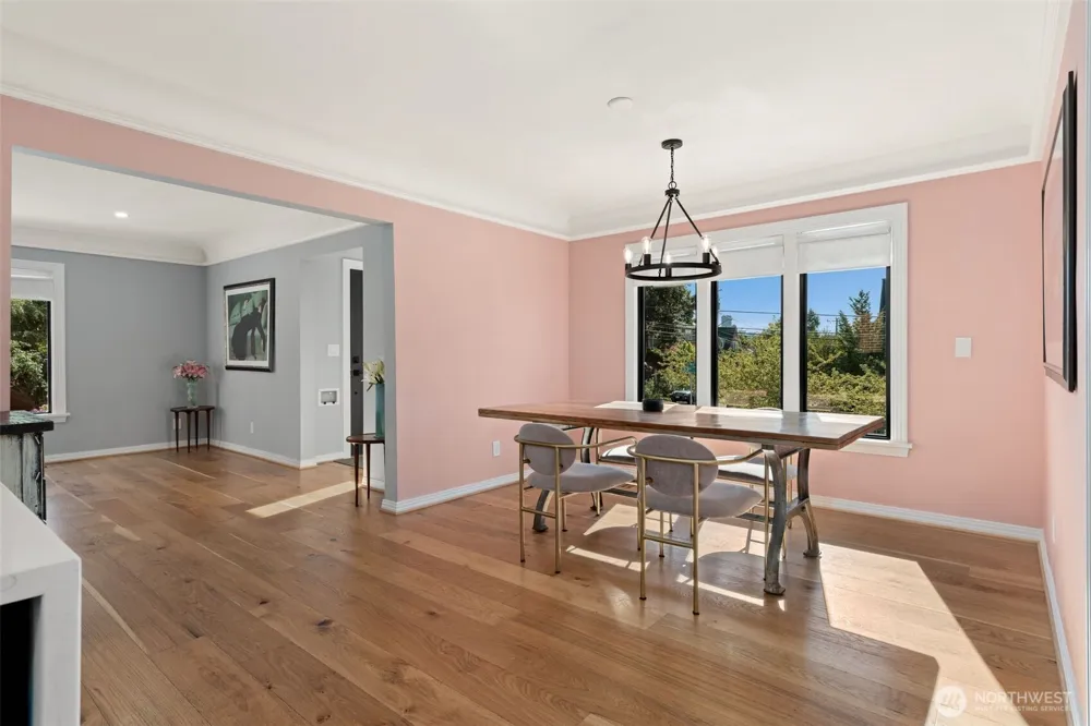 3302 E Pine Street Seattle, WA 98122
