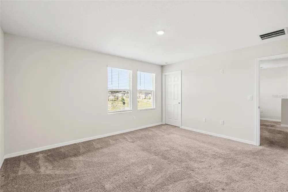 14886 SUMMER BRANCH DRIVE Lithia, FL 33547