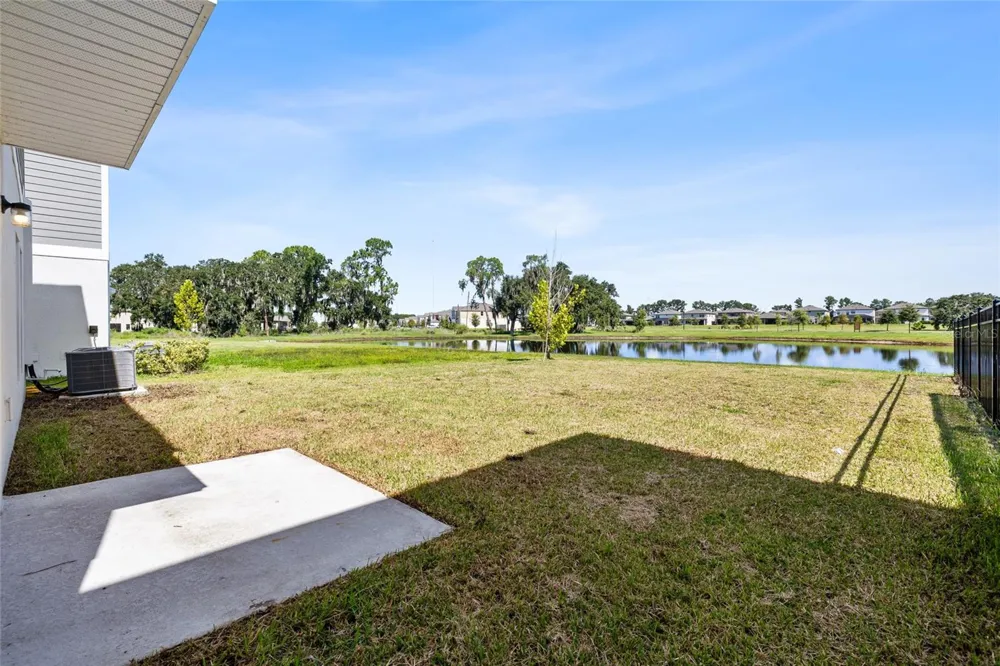 14886 SUMMER BRANCH DRIVE Lithia, FL 33547