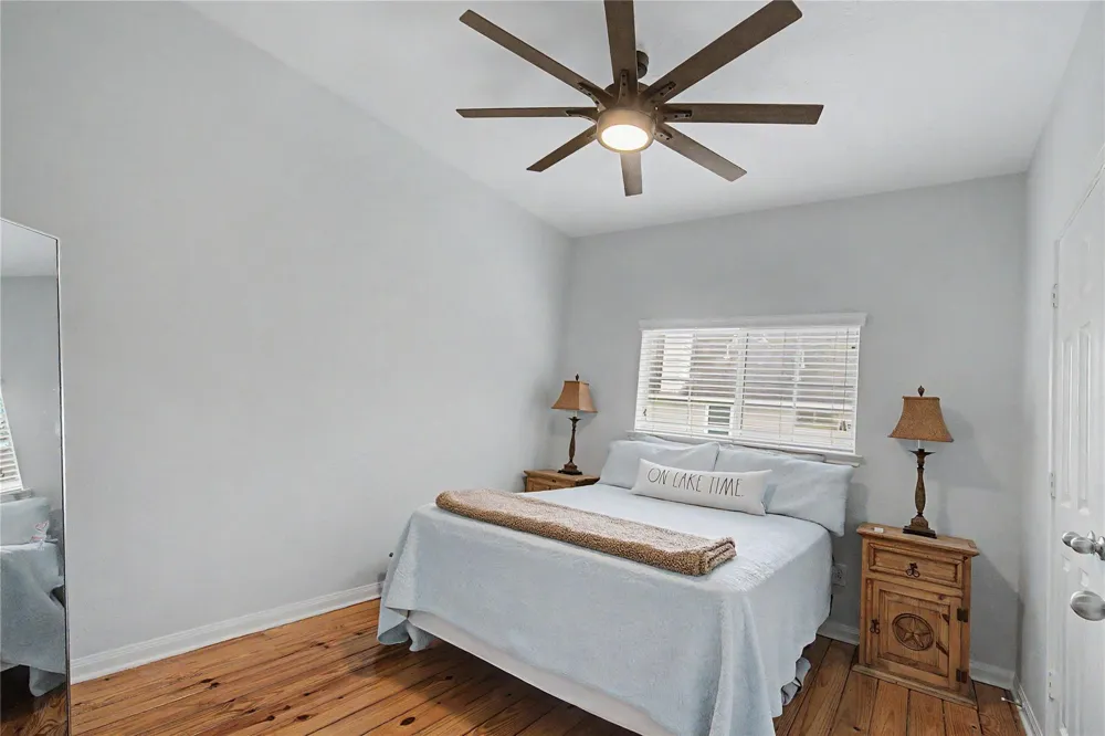 315 West Drive Kemah, TX 77565