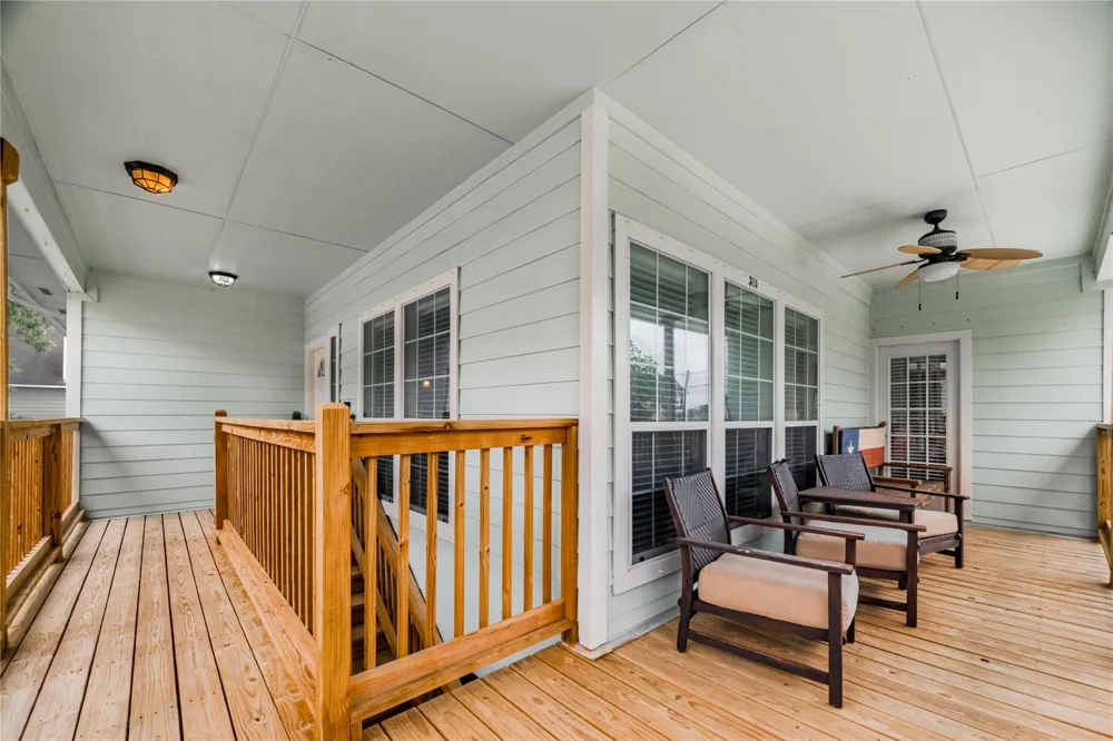 315 West Drive Kemah, TX 77565