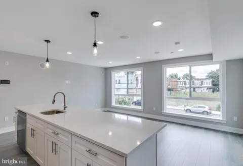 1309 S 52ND STREET