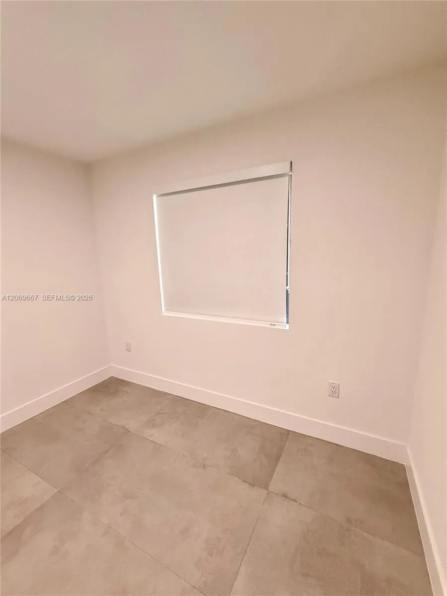 2420 NW 154th St #. Miami Gardens, FL 33054