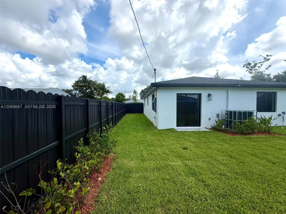 2420 NW 154th St #. Miami Gardens, FL 33054