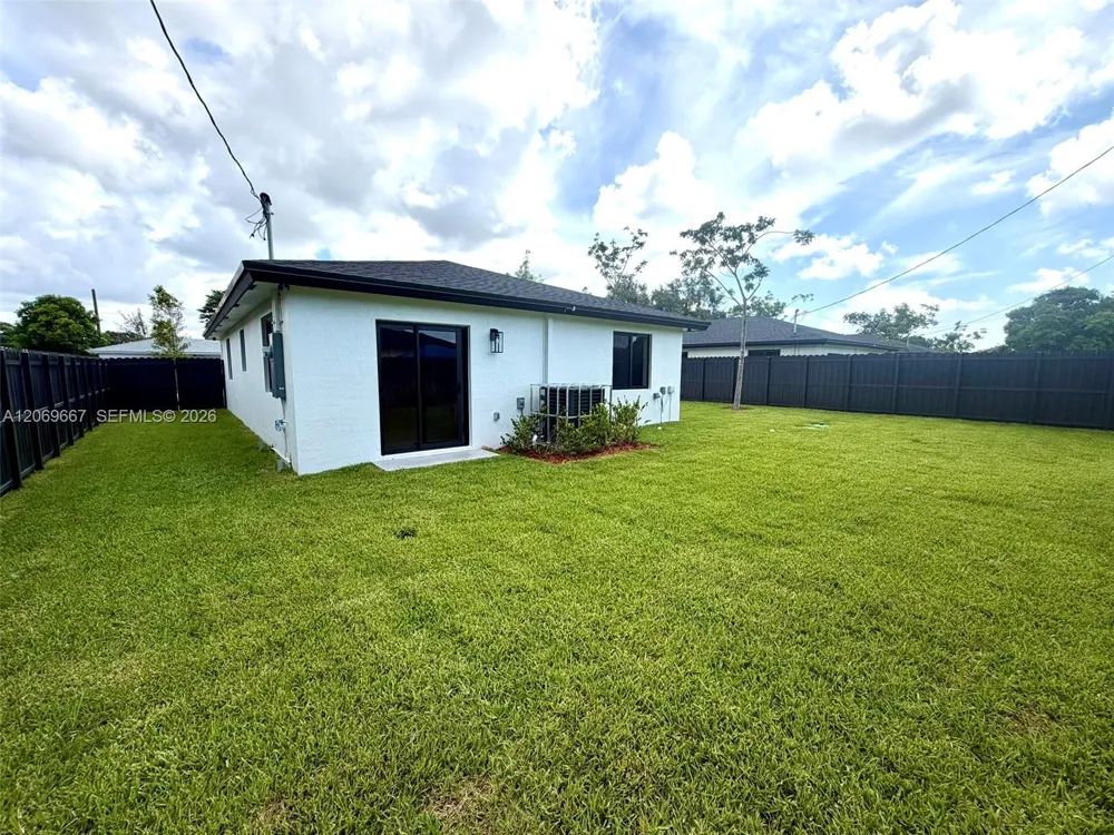 2420 NW 154th St #. Miami Gardens, FL 33054