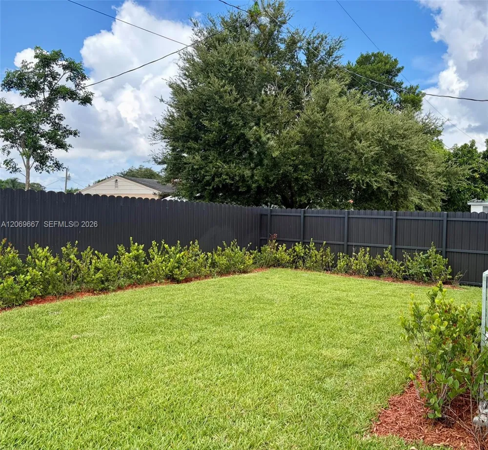 2420 NW 154th St #. Miami Gardens, FL 33054