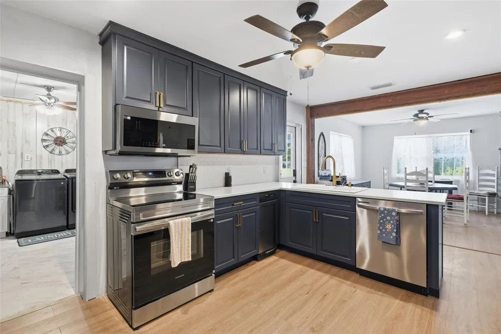 6902 JOHNSTON ROAD Zolfo Springs, FL 33890