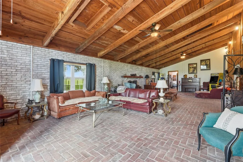 6902 JOHNSTON ROAD Zolfo Springs, FL 33890