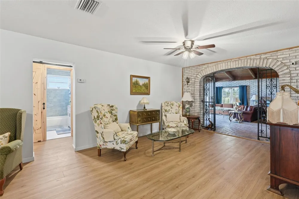 6902 JOHNSTON ROAD Zolfo Springs, FL 33890