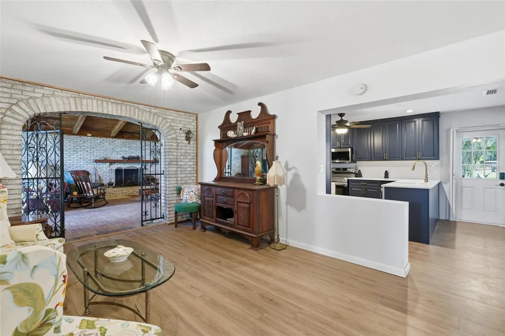 6902 JOHNSTON ROAD Zolfo Springs, FL 33890