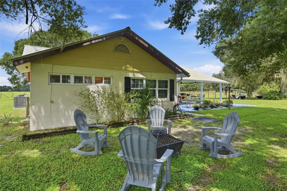 6902 JOHNSTON ROAD Zolfo Springs, FL 33890