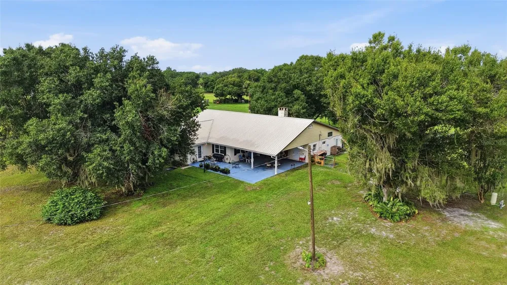 6902 JOHNSTON ROAD Zolfo Springs, FL 33890