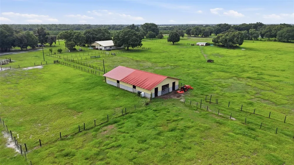 6902 JOHNSTON ROAD Zolfo Springs, FL 33890