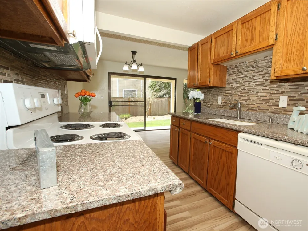 26425 Pennsylvania Avenue NE #34 Kingston, WA 98346
