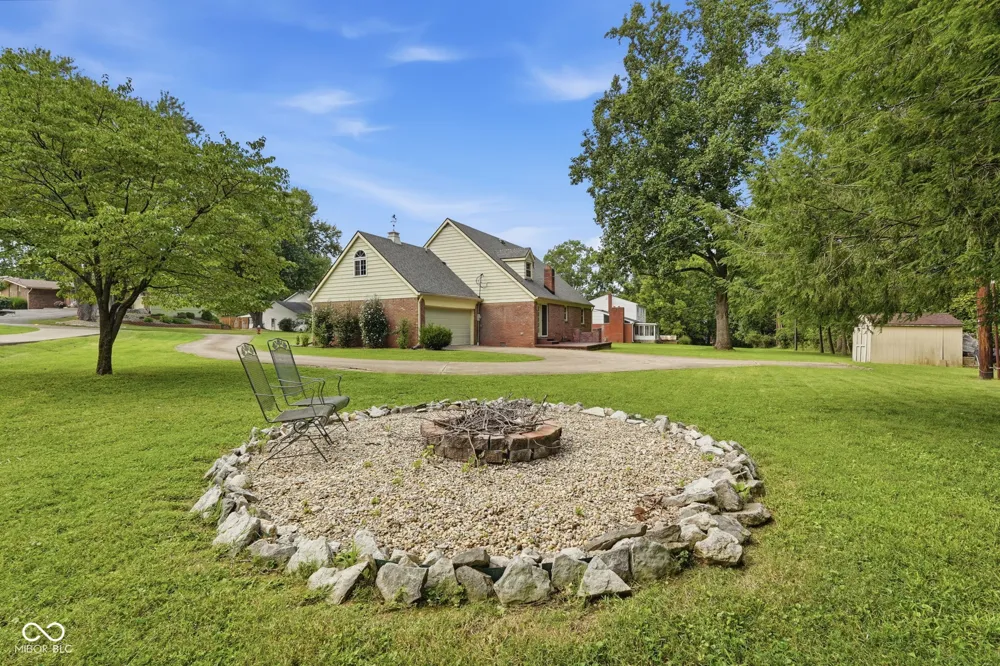718 Highridge Avenue Greencastle, IN 46135