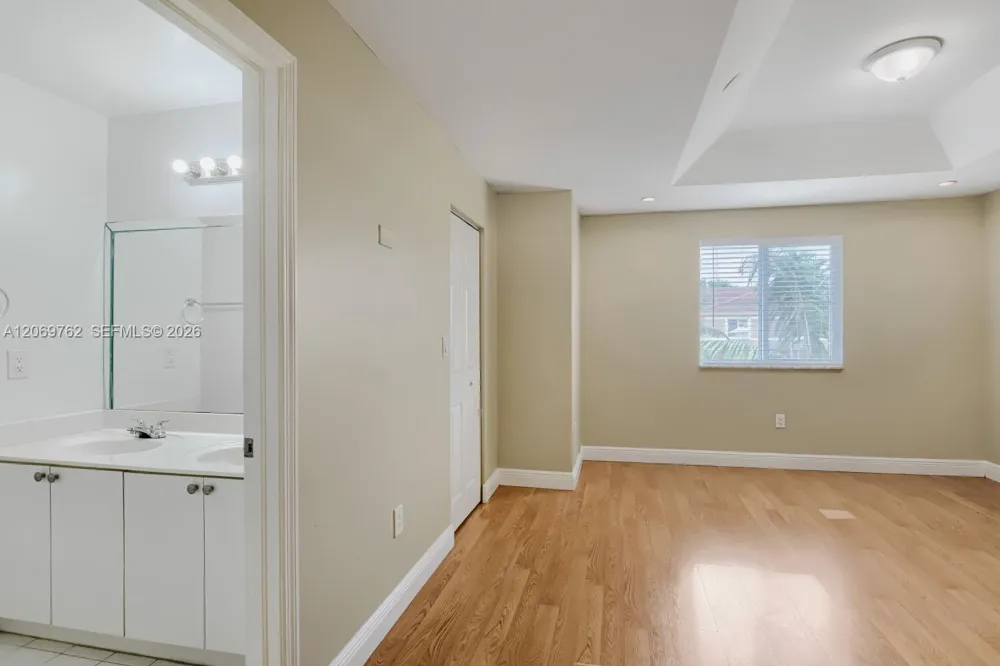 7663 Southwood Davie, FL 33328