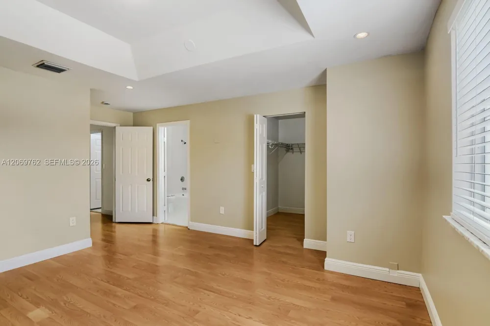 7663 Southwood Davie, FL 33328