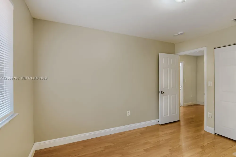 7663 Southwood Davie, FL 33328