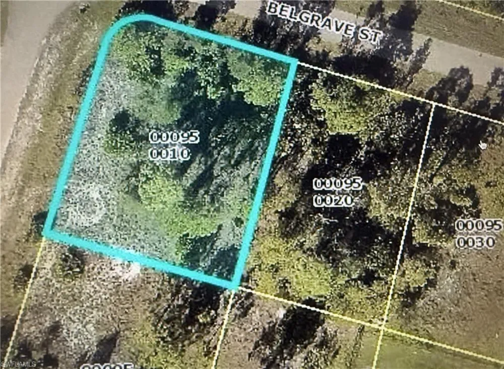 1256 Belgrave Street Fort Myers, FL 33913