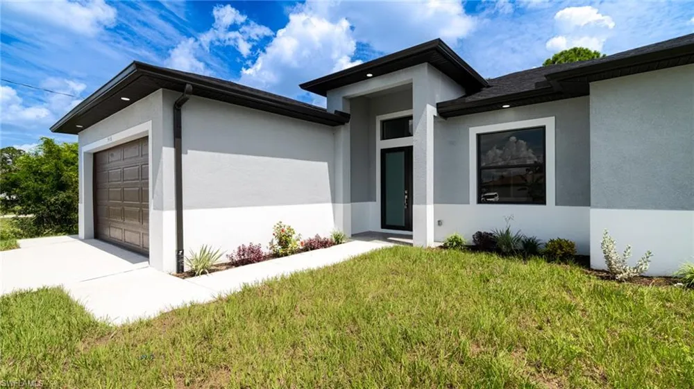 3416 5th Street SW Lehigh Acres, FL 33976