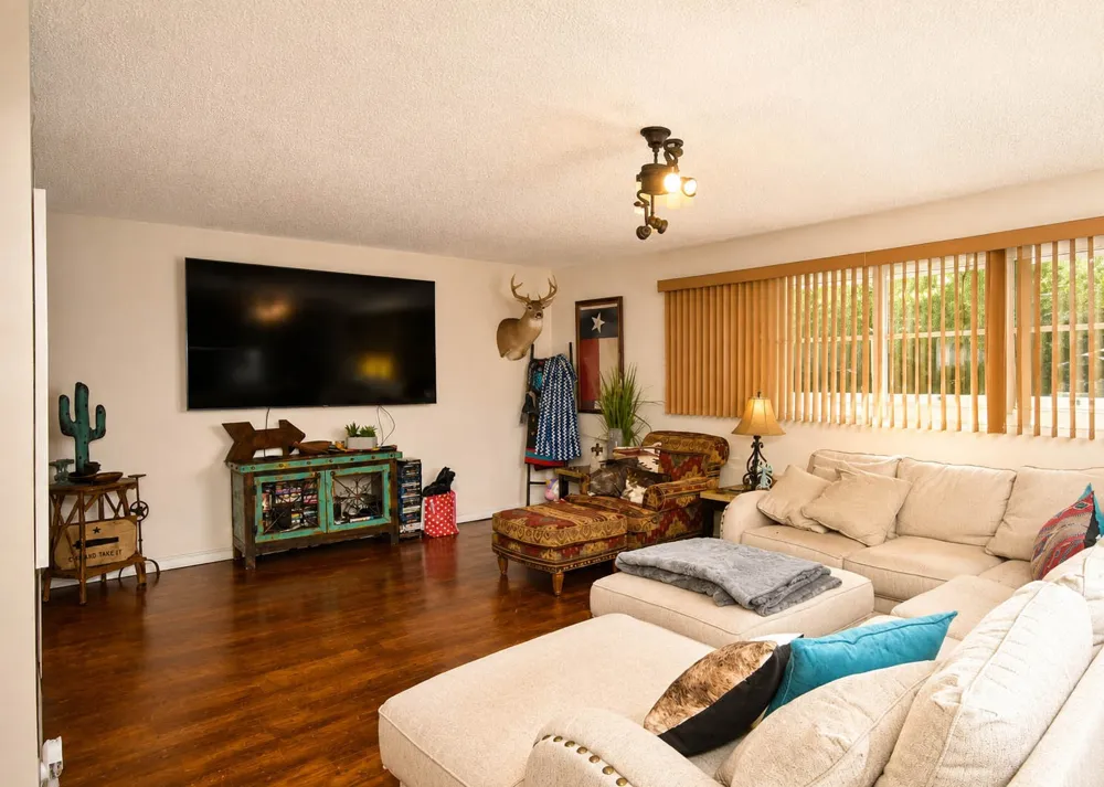 1900 S Walnut Street Brady, TX 76825