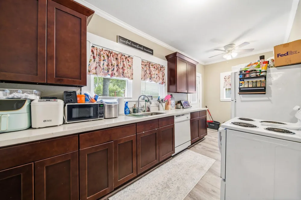 1302 20th Street #1 Huntsville, TX 77340