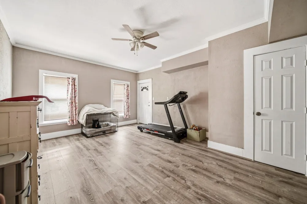 1302 20th Street #1 Huntsville, TX 77340