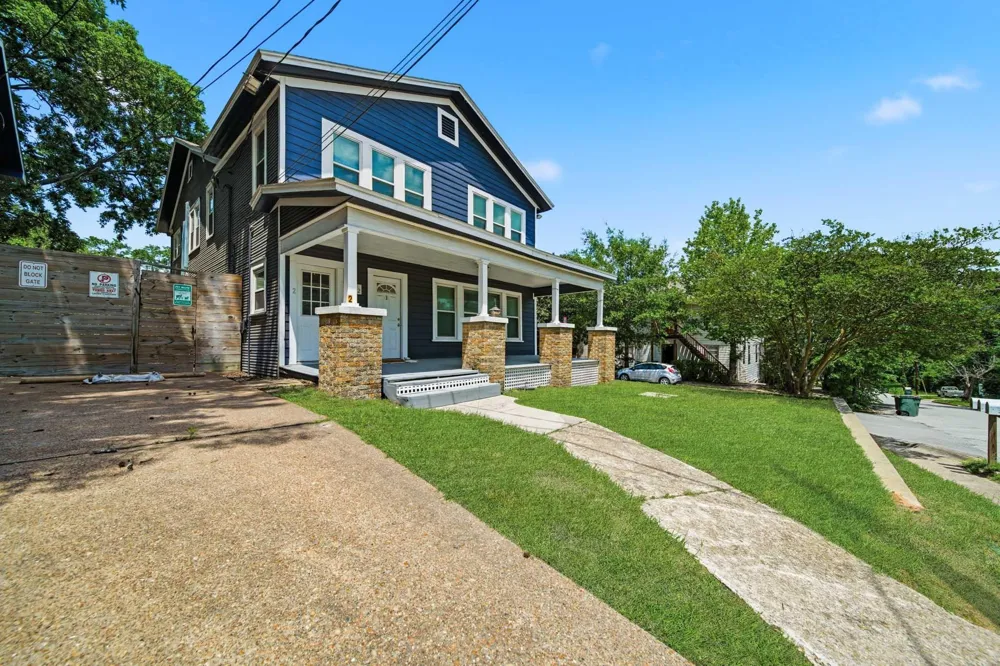 1302 20th Street #1 Huntsville, TX 77340