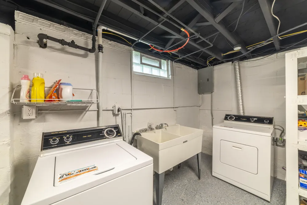 1214 Mohawk Lane St. Joseph, MI 49085