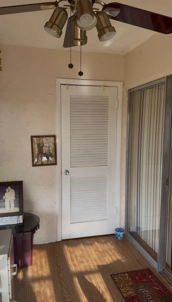 725 Lori Drive #313 Palm Springs, FL 33461