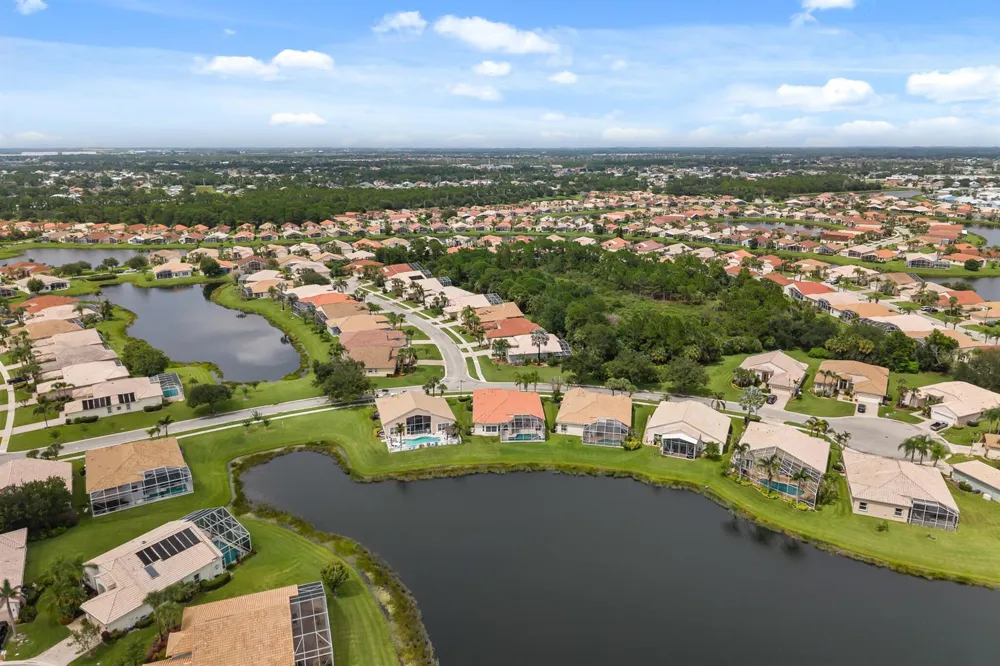 412 NW Aqua Vista Lane Port St. Lucie, FL 34986