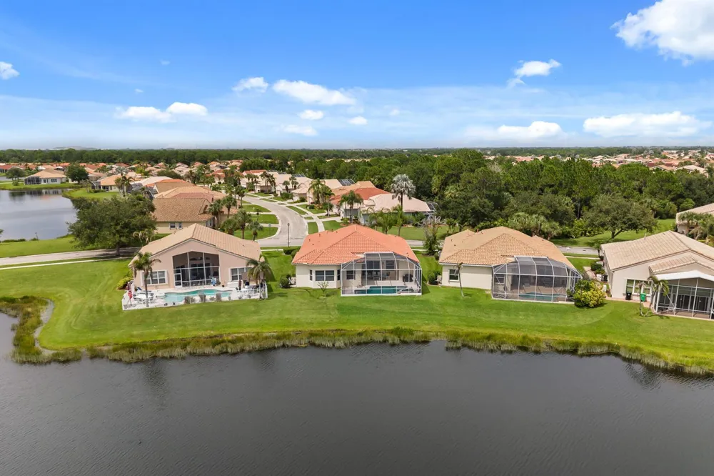 412 NW Aqua Vista Lane Port St. Lucie, FL 34986