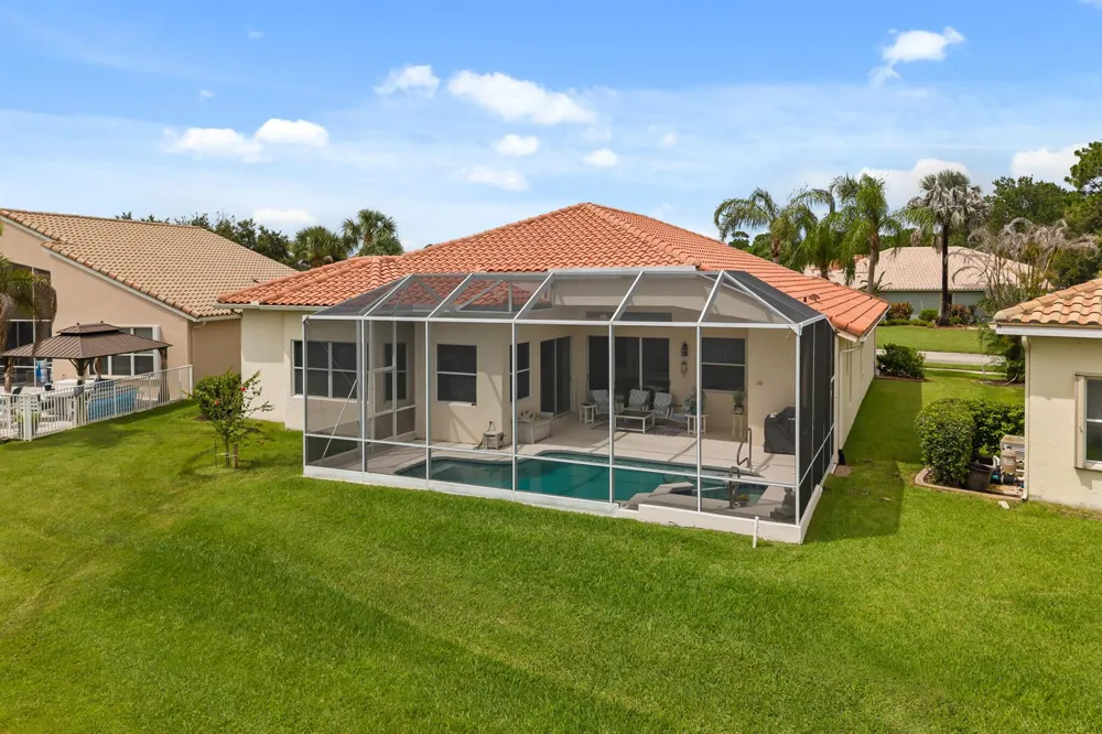 412 NW Aqua Vista Lane Port St. Lucie, FL 34986