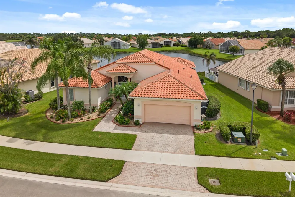 412 NW Aqua Vista Lane Port St. Lucie, FL 34986
