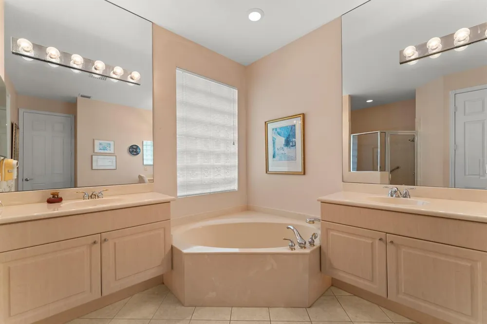 412 NW Aqua Vista Lane Port St. Lucie, FL 34986