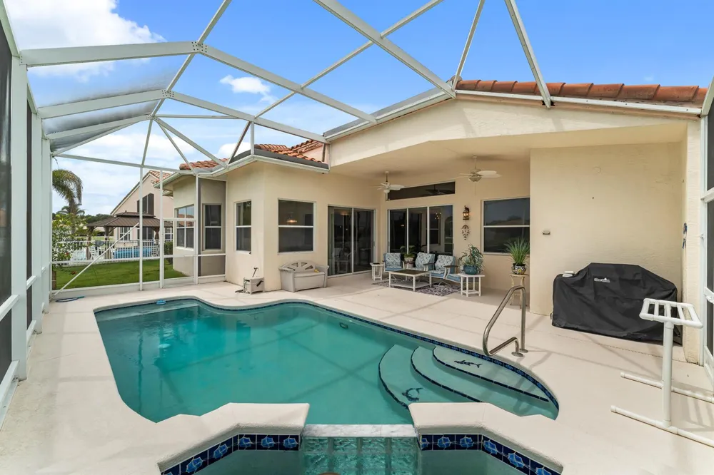 412 NW Aqua Vista Lane Port St. Lucie, FL 34986