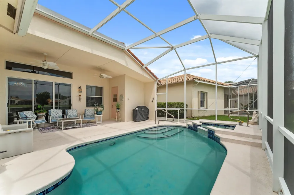 412 NW Aqua Vista Lane Port St. Lucie, FL 34986