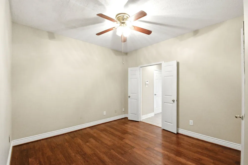 4307 Lakeshore Forest Drive Missouri City, TX 77459