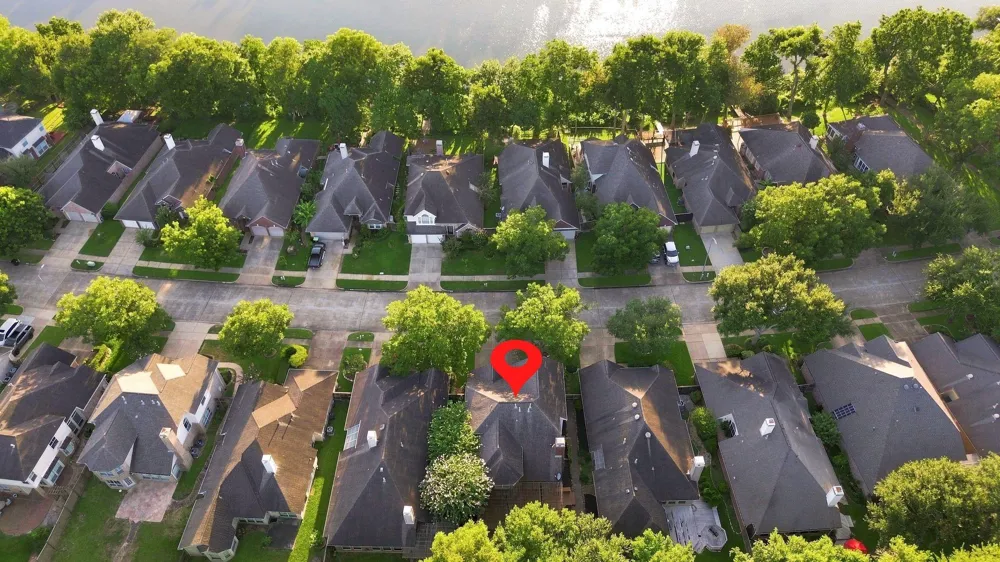 4307 Lakeshore Forest Drive Missouri City, TX 77459