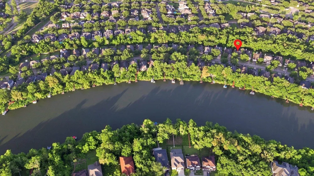 4307 Lakeshore Forest Drive Missouri City, TX 77459