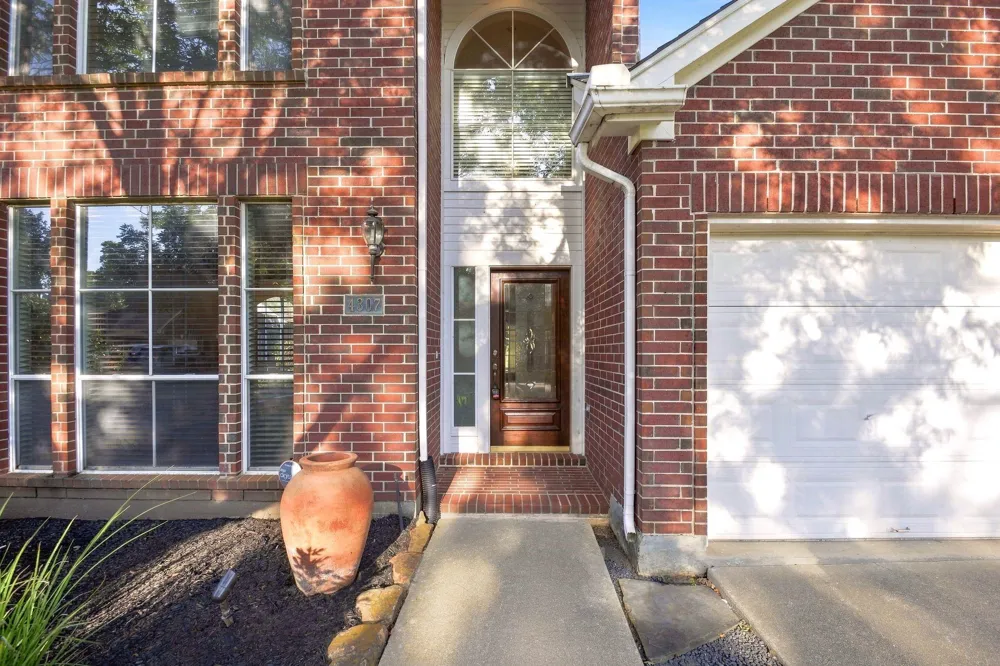 4307 Lakeshore Forest Drive Missouri City, TX 77459