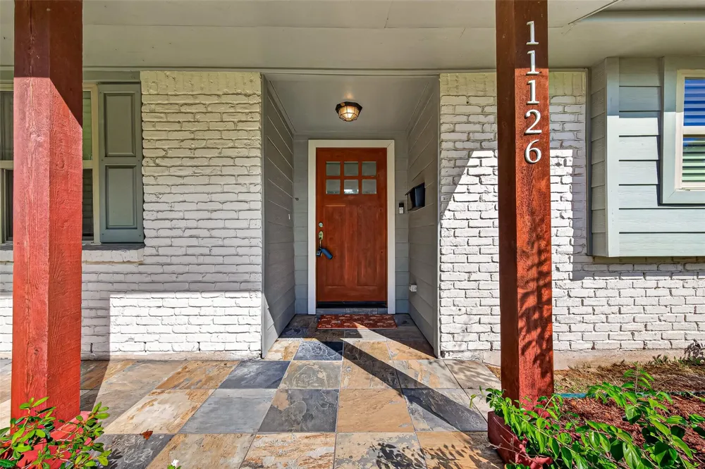 11126 Cedarhurst Drive Houston, TX 77096