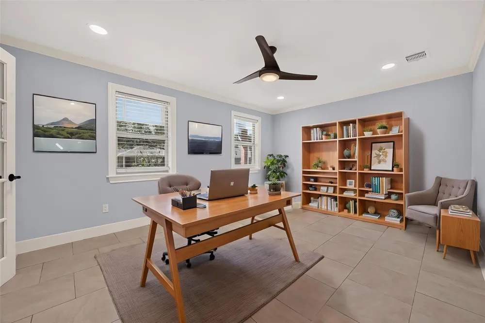 11126 Cedarhurst Drive Houston, TX 77096
