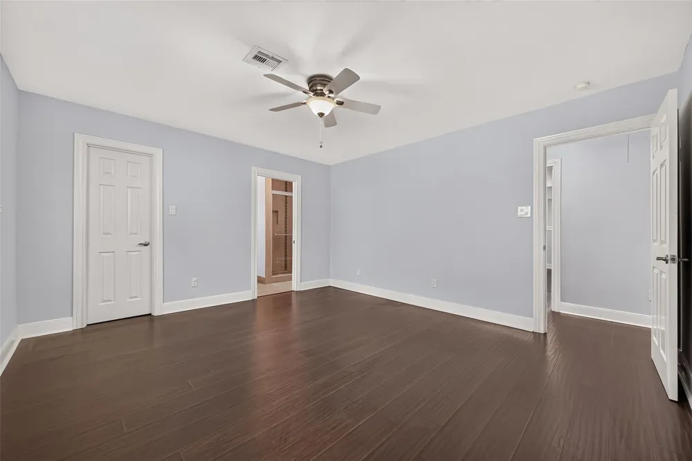 11126 Cedarhurst Drive Houston, TX 77096